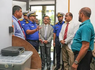 Deputy Defence Minister inspects Navy maritime security facilities in Galle
