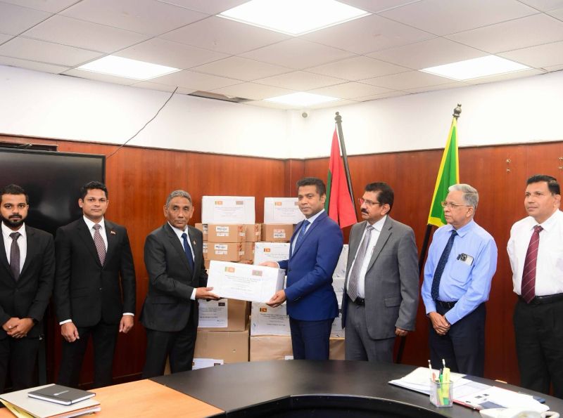 Sri Lanka donates essential medicines worth over Rs. 5 million to Maldives
